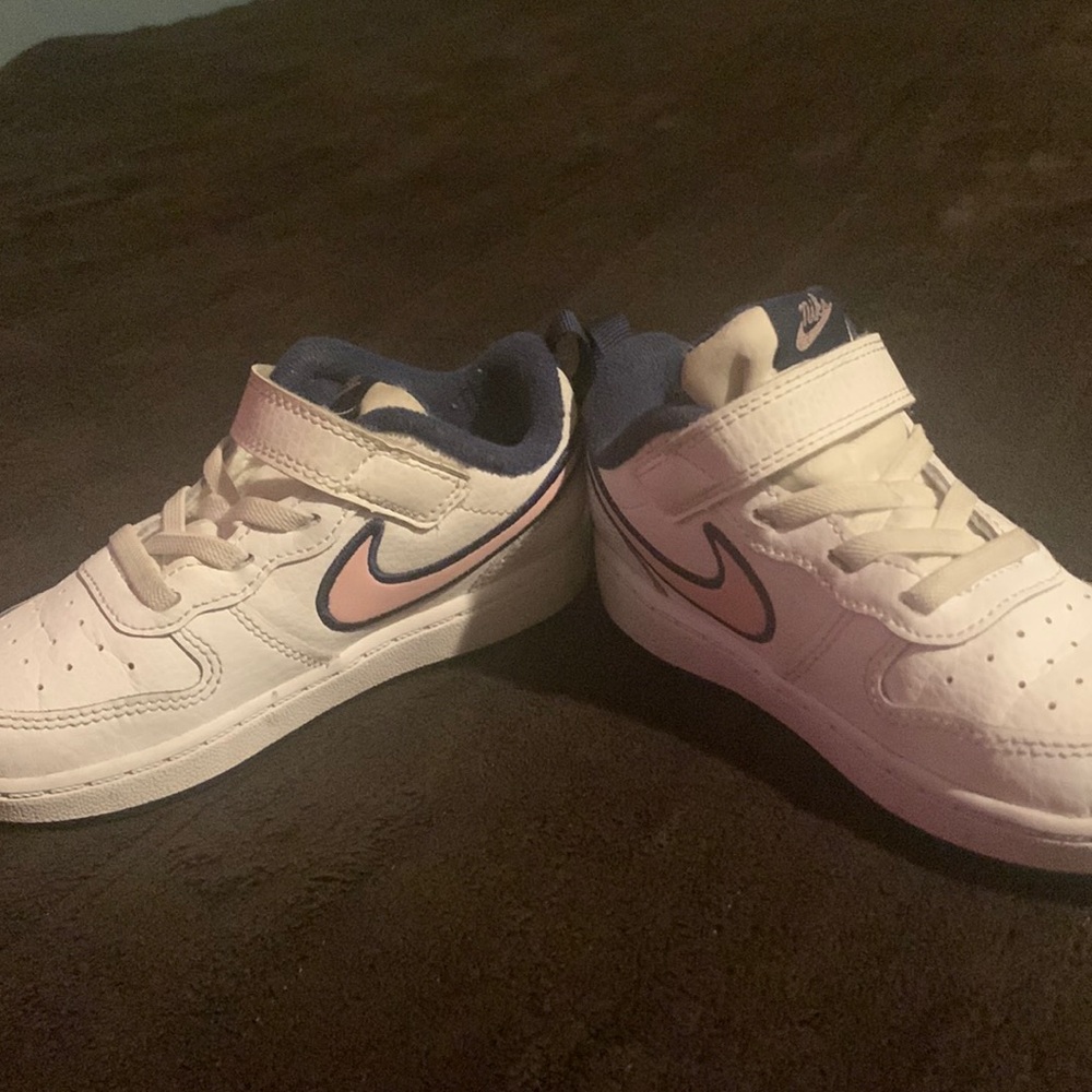 Girl Nike Shoes Size 9C